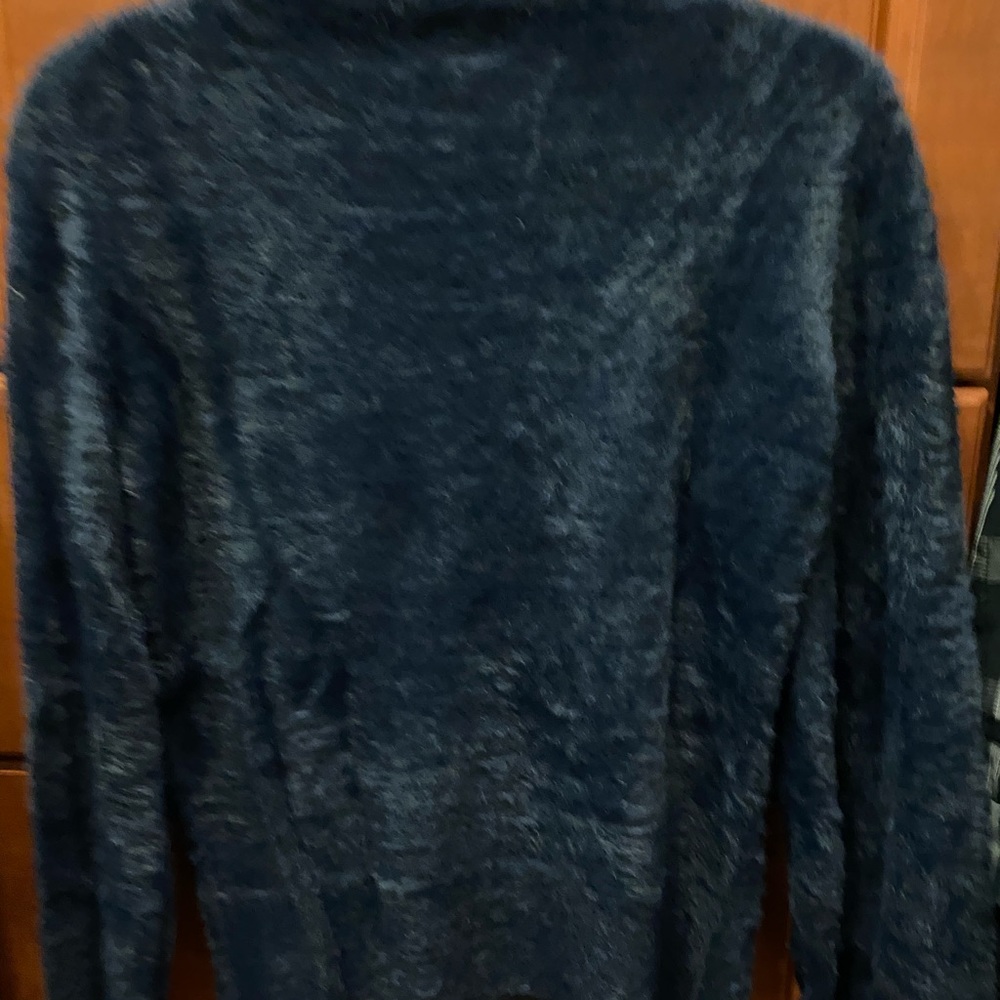 Sweater - Picture 3 of 3